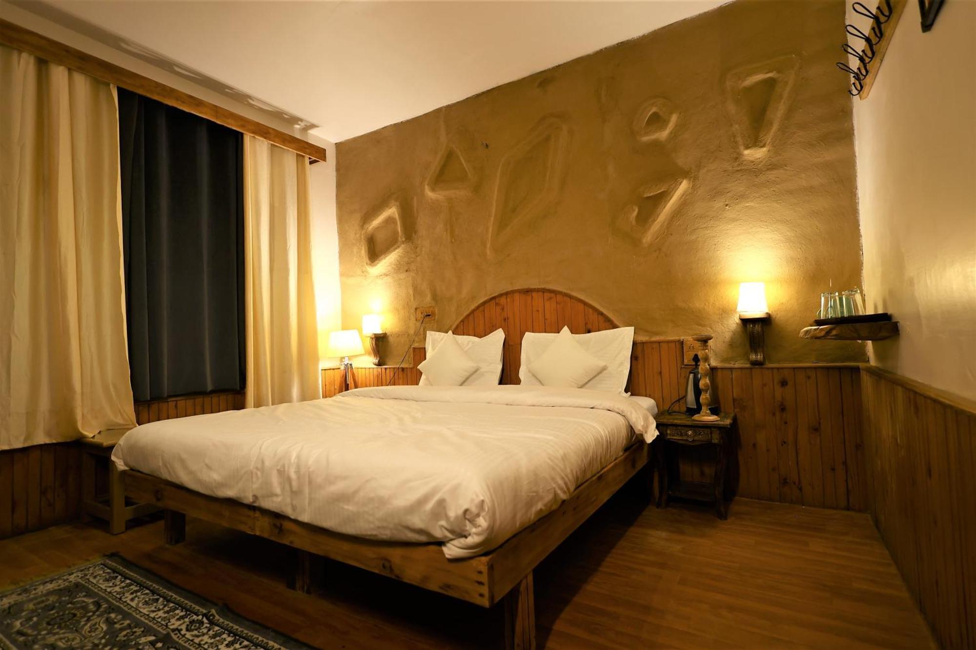 Beholden Stay And Cafe - A Luxury Boutique Hotel In Manali Manali (Himachal Pradesh) Exterior photo