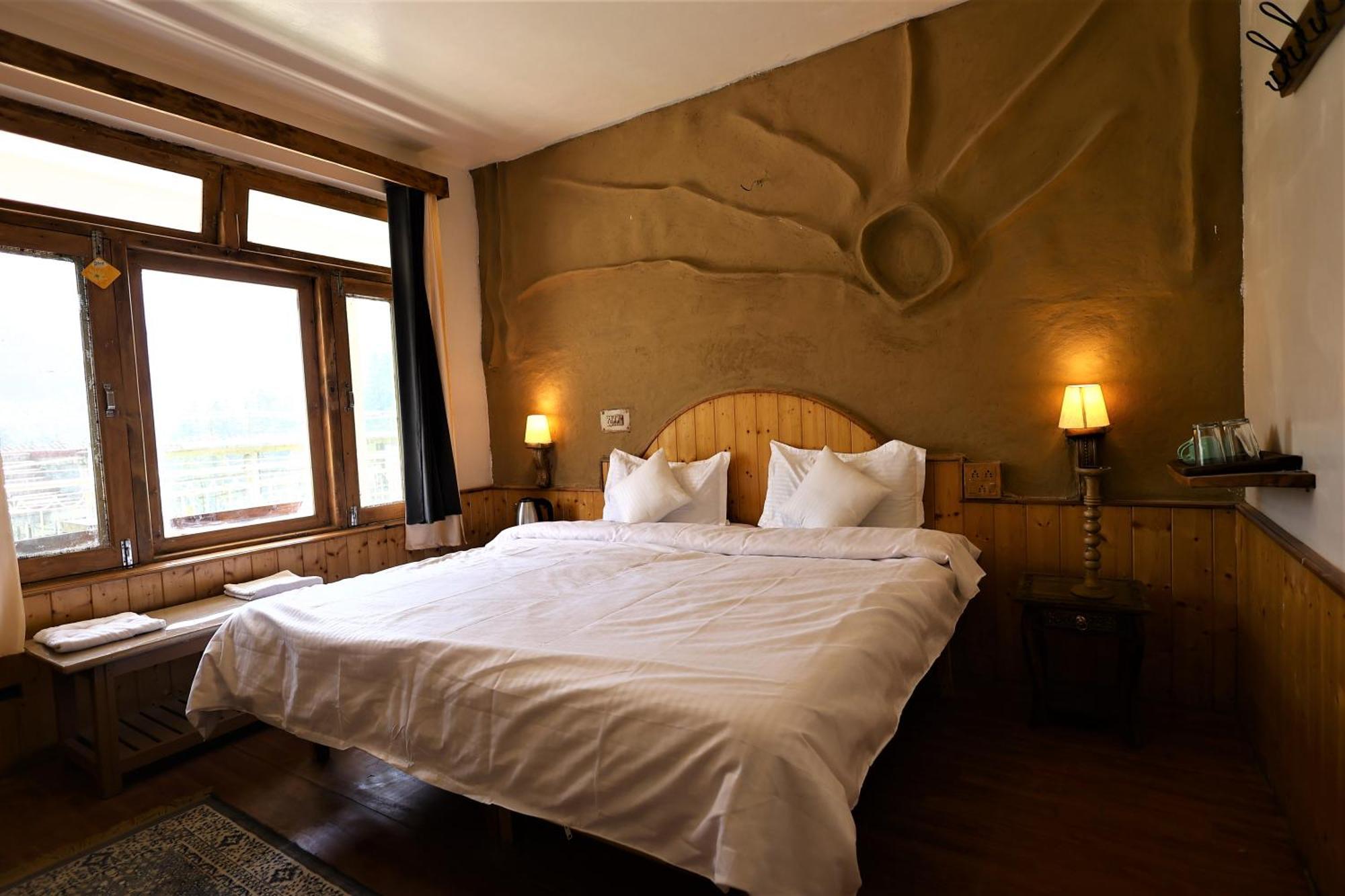Beholden Stay And Cafe - A Luxury Boutique Hotel In Manali Manali (Himachal Pradesh) Exterior photo