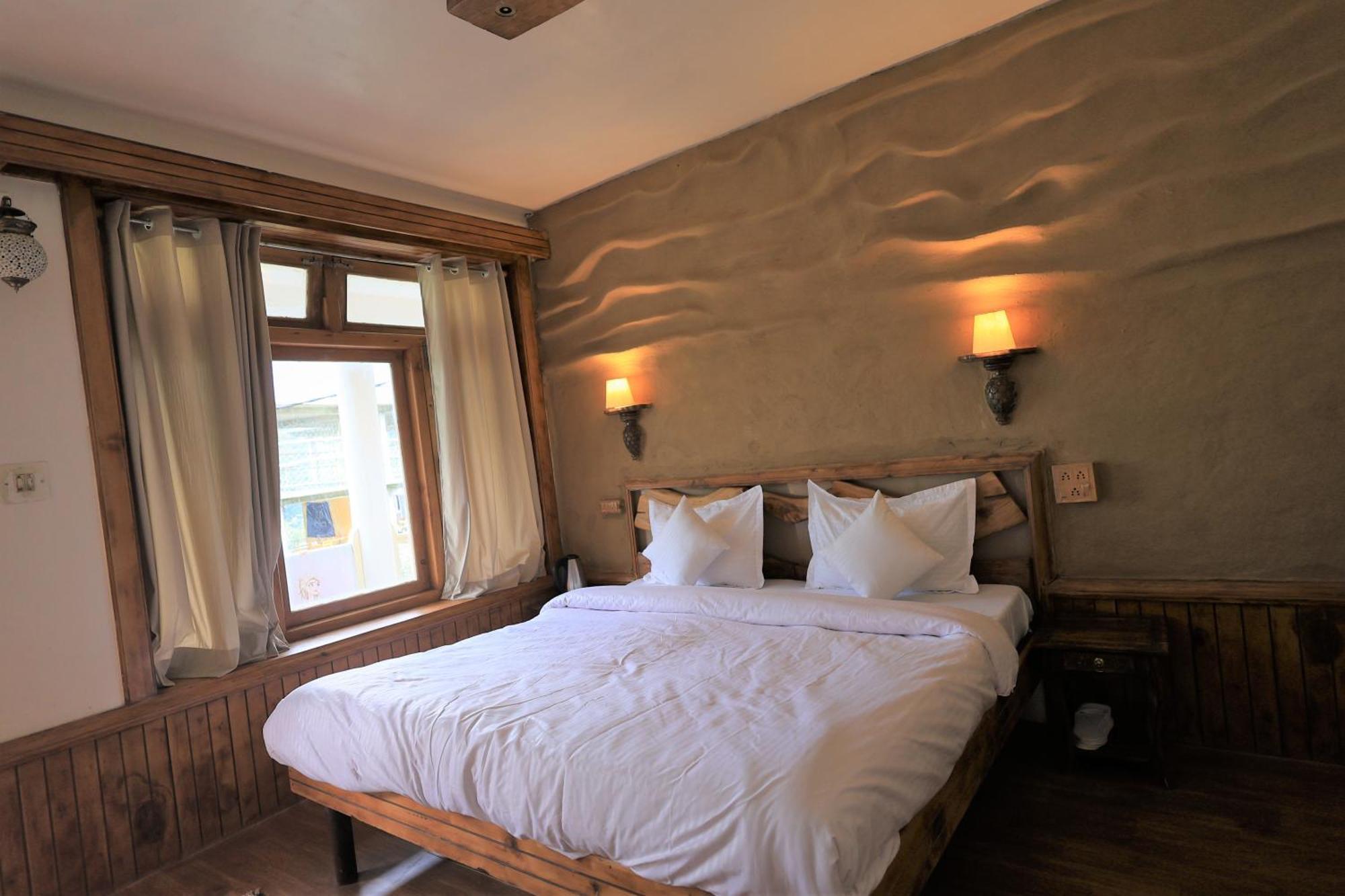 Beholden Stay And Cafe - A Luxury Boutique Hotel In Manali Manali (Himachal Pradesh) Exterior photo